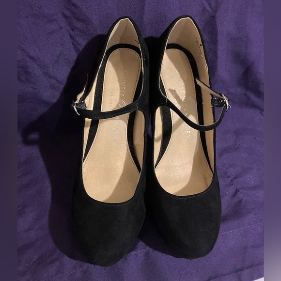 *SOLD* Black Platform 4.5” Stiletto Heels - Size 7 - Picture 2 of 3